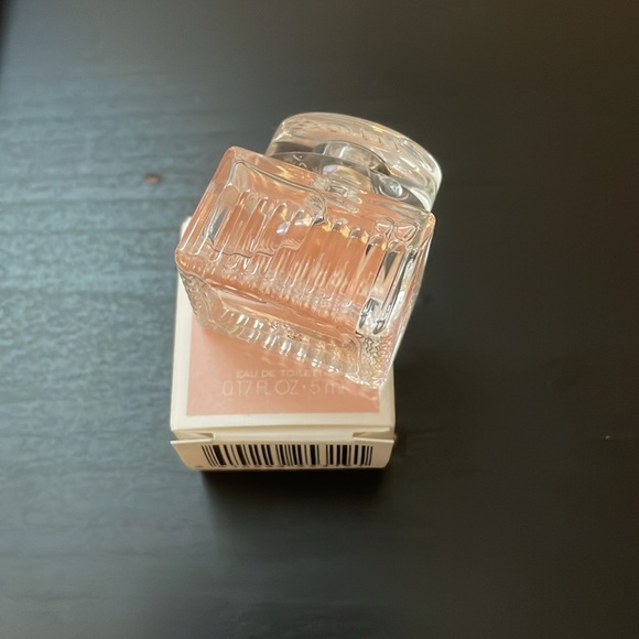 Chloe L’Eau mini (5ml/0.17oz) BRAND NEW - Picture 2 of 3